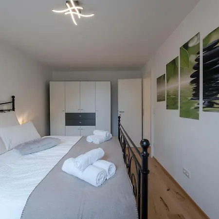 Lägenhet Tamliving 2br Center 3 Bridges Great View Kitchen